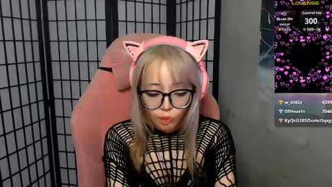 danyelleeyermann online show from 06.09.26