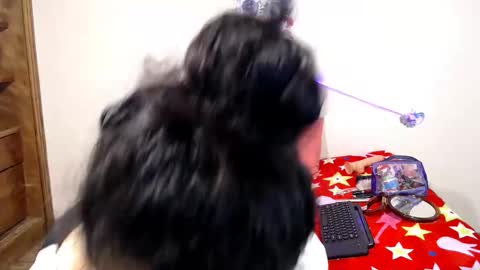 Snapshot of danyxs1 chatting on 10.28.25 DANYXS1 online show from 10.28.25