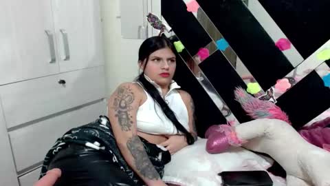 daphne877046 online show from 10.30.25