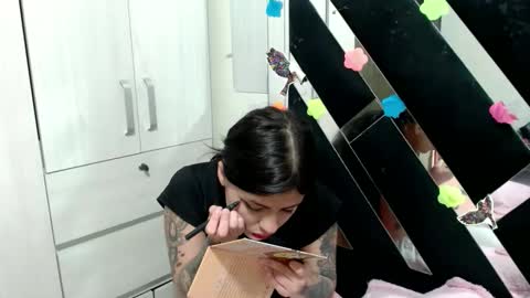 daphne877046 online show from 01.18.26