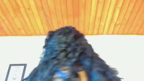 Snapshot of daphne_24 chatting on 10.17.25 Antonella Mora online show from 10.17.25