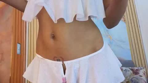 daphne_celestin23_aws online show from 10.12.25