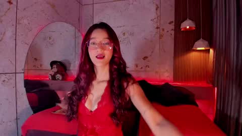 Daphne online show from 02.09.25