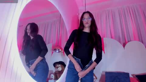 Daphne online show from 02.13.25