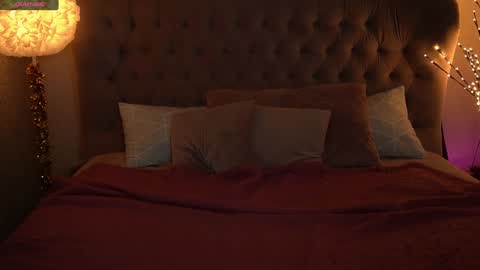 Agatha  online show from 01.05.25