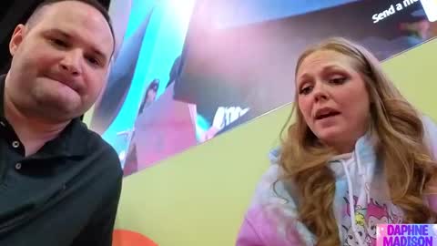 Daphne Madison online show from 04.10.26