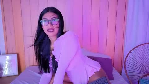 Daphne online show from 11.28.25