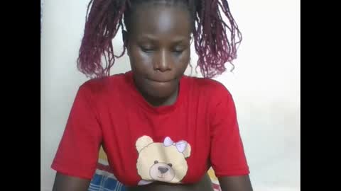 ESTHER online show from 02.22.25