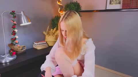 Kami online show from 11.15.25