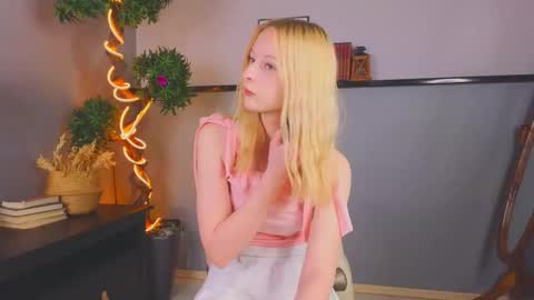 Kami online show from 11.30.25