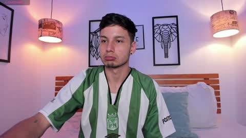 Darek latin boy online show from 12.22.24