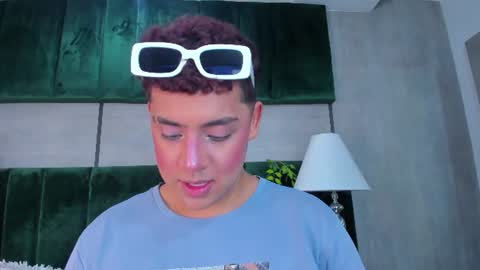 Darian  online show from 06.11.26