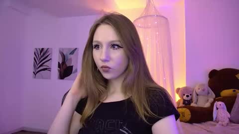 Daria Tate online show from 03.08.26