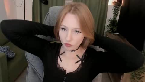 Daria Tate online show from 04.22.26