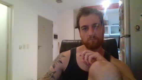 Snapshot of dariensur chatting on 01.29.25 Darien online show from 01.29.25