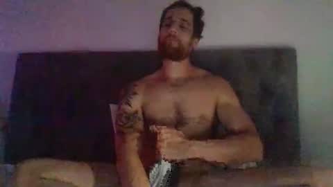 Snapshot of dariensur chatting on 02.19.25 Darien online show from 02.19.25