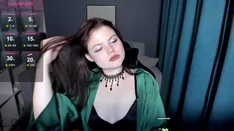 Dari the it woman online show from 01.06.25