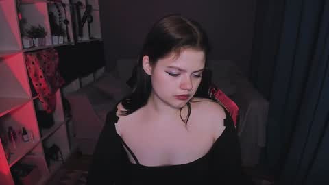 Dari the it woman online show from 01.23.25