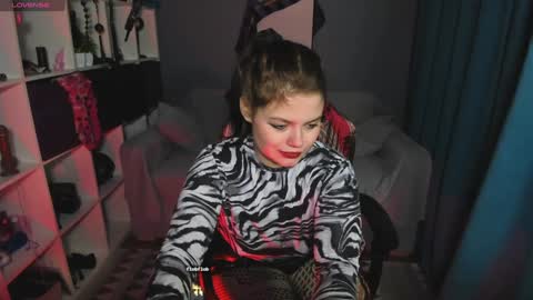 Dari the it woman online show from 01.26.25