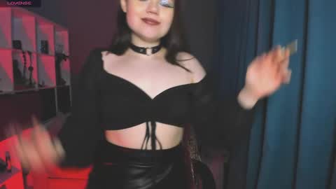 Dari the it woman online show from 02.07.25