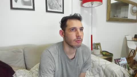 Snapshot of dariocam_k chatting on 08.05.26 andres online show from 08.05.26