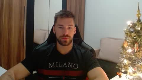 darius_94 online show from 01.09.26