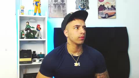 Darius Phoenix  online show from 12.02.24