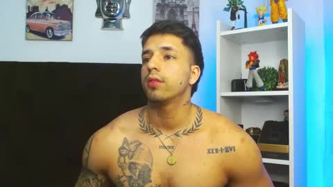 Darius Phoenix  online show from 01.18.25