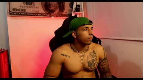 Darius Phoenix  online show from 02.08.25