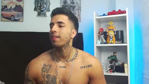 Darius Phoenix  online show from 03.12.25