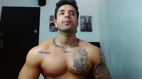 Darius Phoenix  online show from 09.28.25