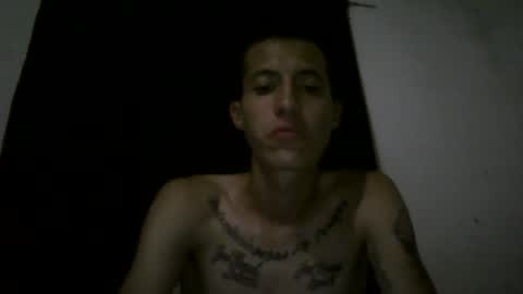 Snapshot of darjhon_m320 chatting on 12.18.25 darjhon_m320 online show from 12.18.25