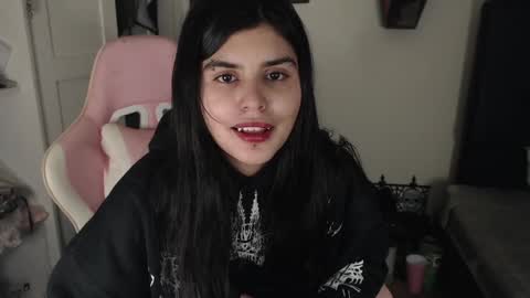 Snapshot of dark_angel_66 chatting on 12.24.24 Moony online show from 12.24.24