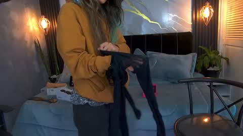 Snapshot of dark_dominika chatting on 05.19.26 dark_dominika online show from 05.19.26
