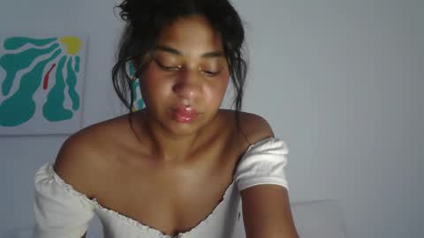Snapshot of dark_enchantress_ chatting on 03.22.26 Sofia online show from 03.22.26