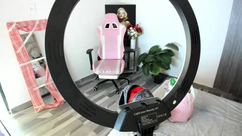 Snapshot of dark_madison chatting on 01.03.25 CELESTE online show from 01.03.25