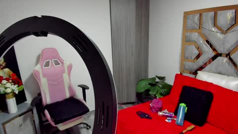 Snapshot of dark_madison chatting on 01.17.25 CELESTE online show from 01.17.25