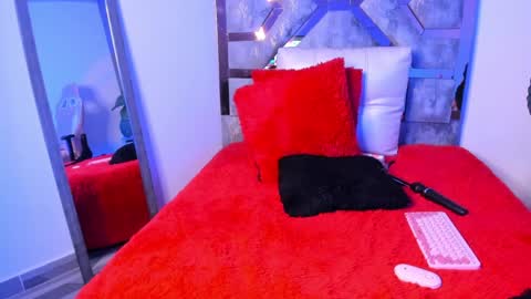 Snapshot of dark_madison chatting on 01.28.25 CELESTE online show from 01.28.25