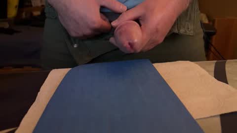 dark_renn online show from 10.21.25