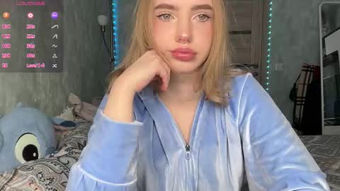 Snapshot of dark_side1213 chatting on 10.15.25 Darkside online show from 10.15.25