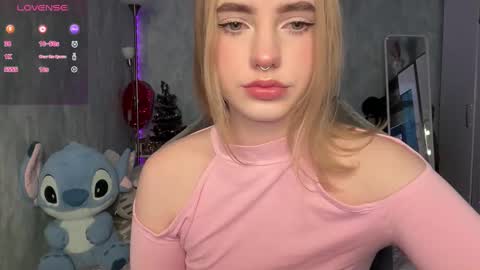 Snapshot of dark_side1213 chatting on 12.14.25 Darkside online show from 12.14.25