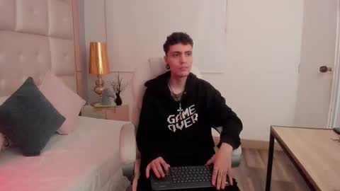 dark_sun333 online show from 12.15.25