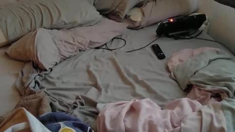 Snapshot of darkhelmet_ chatting on 09.29.25 darkhelmet_ online show from 09.29.25