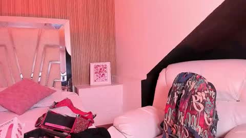 Snapshot of darkreed_ chatting on 02.28.26 Dark ReeD online show from 02.28.26