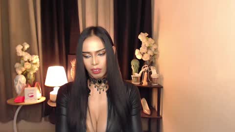 HAPPY BIRTHDAY MISTRESS MADRIANA online show from 02.03.25