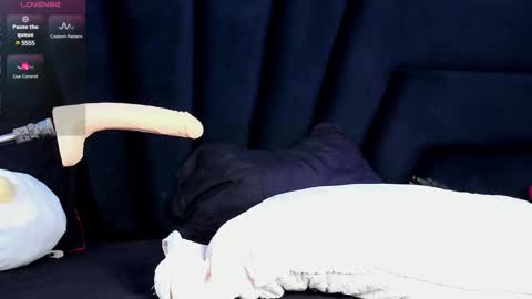 Snapshot of darkydolly_ chatting on 12.05.24 Dolly  OnlyFans sickdollyx online show from 12.05.24
