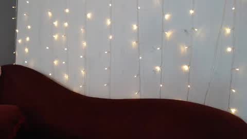 Darla Fae online show from 01.10.25