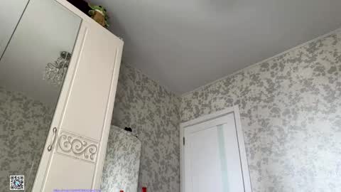 D online show from 10.18.25