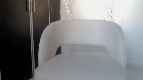 darlyn_big online show from 10.14.25