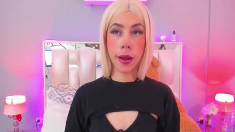 darlyn_tenderhot__ online show from 10.12.25